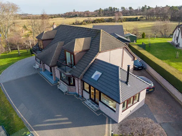 Full Build Living Space in Inverness